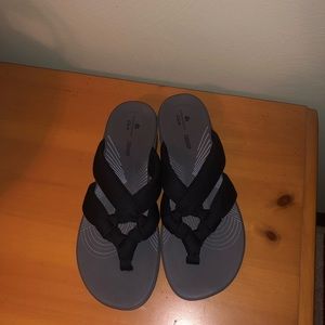 Clarks Cloudsteppers NIB Arla Jane flip flops 8